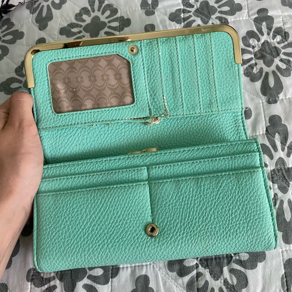 wallet - Picture 2 of 5